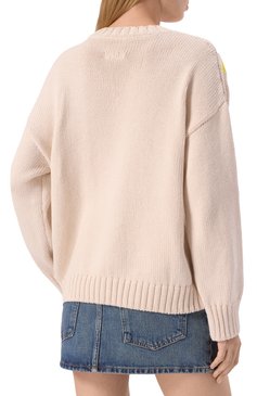 Женский хлопковый свитер MSGM кремового цвета, арт. 3841MDM203/257280 | Фото 4 (Материал сплава: Проставлено; Рукава: Длинные; Длина (для топов): Стандартные; Драгоценные камни: Проставлено; Стили: Кэжуэл; Женское Кросс-КТ: Свитер-одежда; Материал внешний: Хлопок)