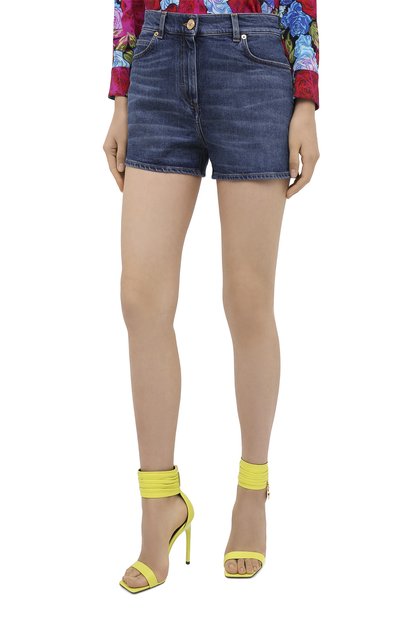 Джинсовые шорты VERSACE синего цвета по цене 67950 руб., арт. A86624/A235991, фото 4 Джинсовые шорты VERSACE, арт. A86624/A235991, фото 4