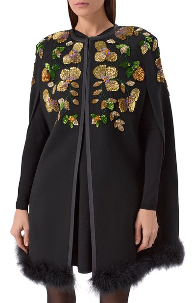 Кейп из шерсти и кашемира VALENTINO черного цвета по цене 1170000 руб., арт. 8B3CG4Y5/6JA, фото 3 Кейп из шерсти и кашемира VALENTINO, арт. 8B3CG4Y5/6JA, фото 3