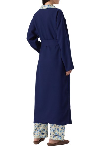 Двусторонний халат PRIMROSE разноцветного цвета по цене 69900 руб., арт. 1W.200HLT.S001, фото 4 Двусторонний халат PRIMROSE, арт. 1W.200HLT.S001, фото 4