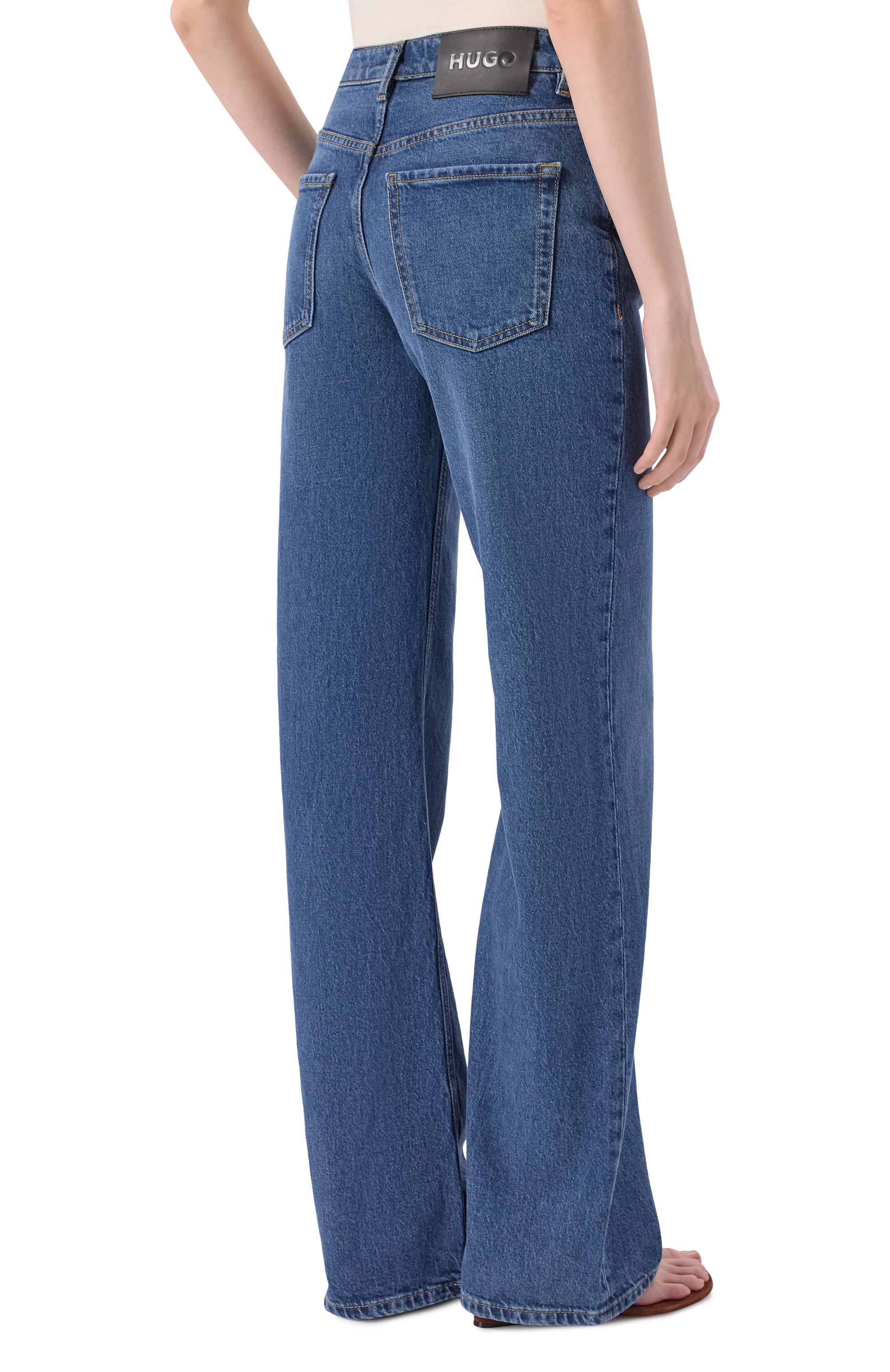 Джинсы HUGO синего цвета по цене 14900 руб., арт. 50557008, фото 4 Джинсы HUGO, арт. 50557008, фото 4