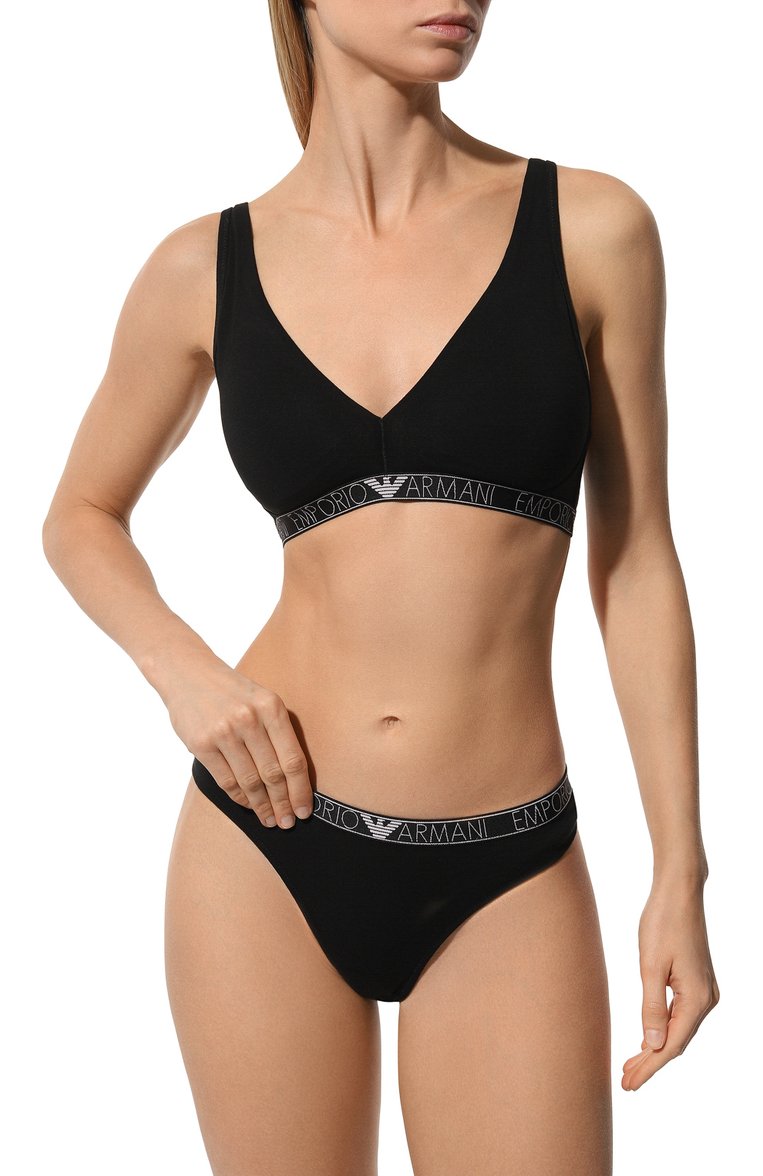 Женские комплект из двух трусов-стрингов EMPORIO ARMANI черного цвета, арт. 163333/4R223 | Фото 2 (Материал внешний: Хлопок; Нос: Не проставлено)