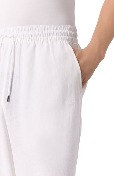 Брюки изо льна и вискозы EMPORIO ARMANI белого цвета по цене 19050 руб., арт. EM000586/AF12356, фото 5 Брюки изо льна и вискозы EMPORIO ARMANI, арт. EM000586/AF12356, фото 5