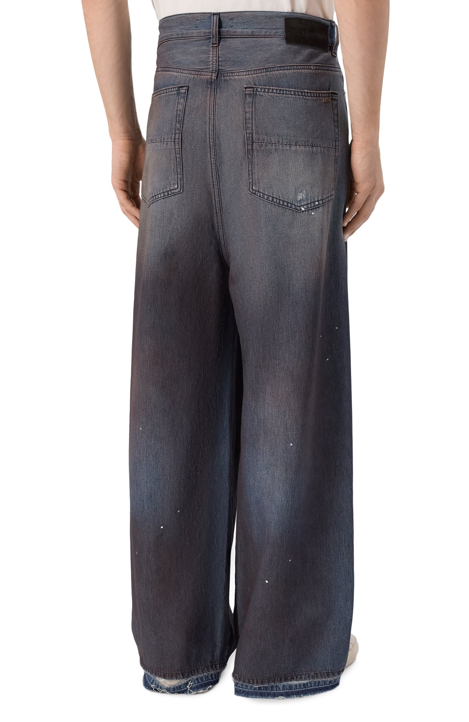 Джинсы AMIRI синего цвета по цене 95650 руб., арт. AMBMJE1136, фото 4 Джинсы AMIRI, арт. AMBMJE1136, фото 4