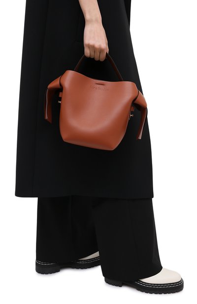 Сумка musubi mini ACNE STUDIOS коричневого цвета по цене 141000 руб., арт. A10093, фото 2 Сумка musubi mini ACNE STUDIOS, арт. A10093, фото 2