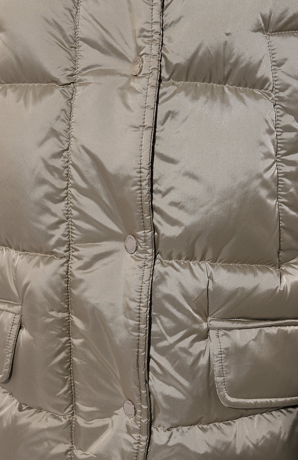 Пуховик eisle-sh MOORER светло-серого цвета по цене 243000 руб., арт. EISLE-SH_SET, фото 5 Пуховик eisle-sh MOORER, арт. EISLE-SH_SET, фото 5