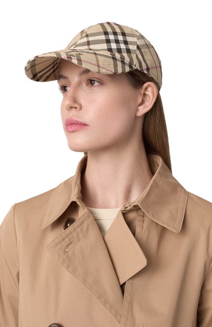 Женская бейсболка BURBERRY бежевого цвета, арт. 8102967 | Фото 2 (Материал: Текстиль, Синтетический материал; Материал сплава: Проставлено; Нос: Не проставлено)