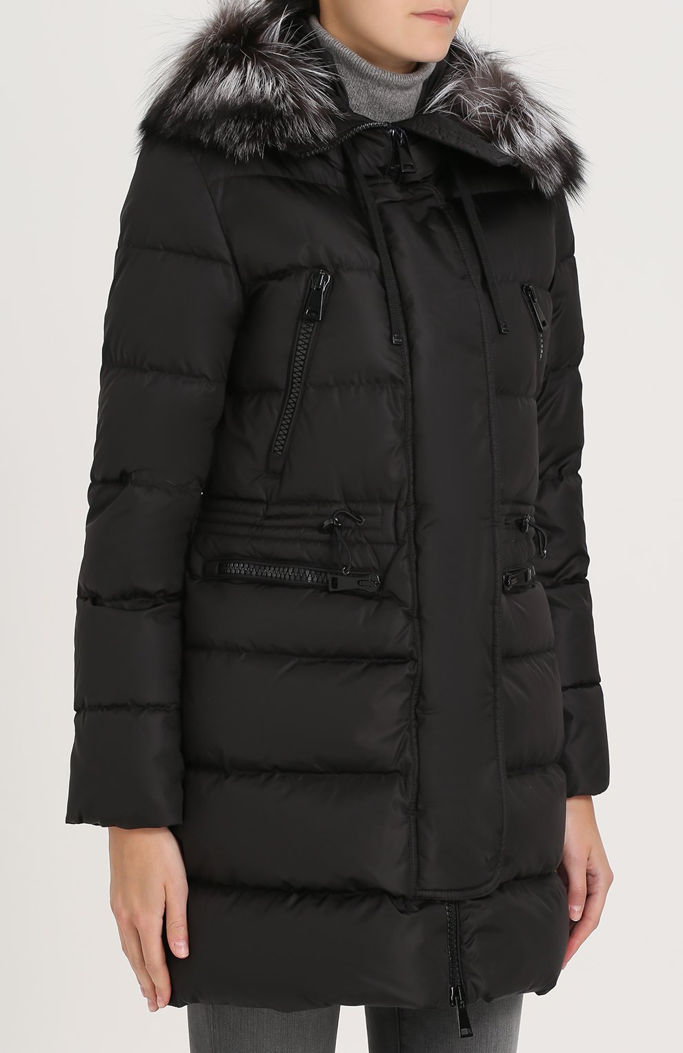 Приталенный стеганый пуховик с меховой отделкой капюшона MONCLER, арт. C2-093-49885-25-54155, фото 3