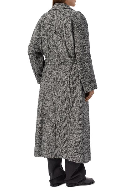 Пальто JUUN.J серого цвета по цене 206000 руб., арт. JW6Y30W54, фото 4 Пальто JUUN.J, арт. JW6Y30W54, фото 4