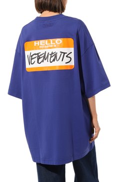 Мужского хлопковая футболка VETEMENTS синего цвета, арт. UE54TR240N | Фото 4 (Региональные ограничения белый список (Axapta Mercury): Не проставлено; Принт: С принтом; Нос: Не проставлено; Материал внешний: Хлопок; Стили: Спорт-шик; Женское Кросс-КТ: Футболка-одежда)