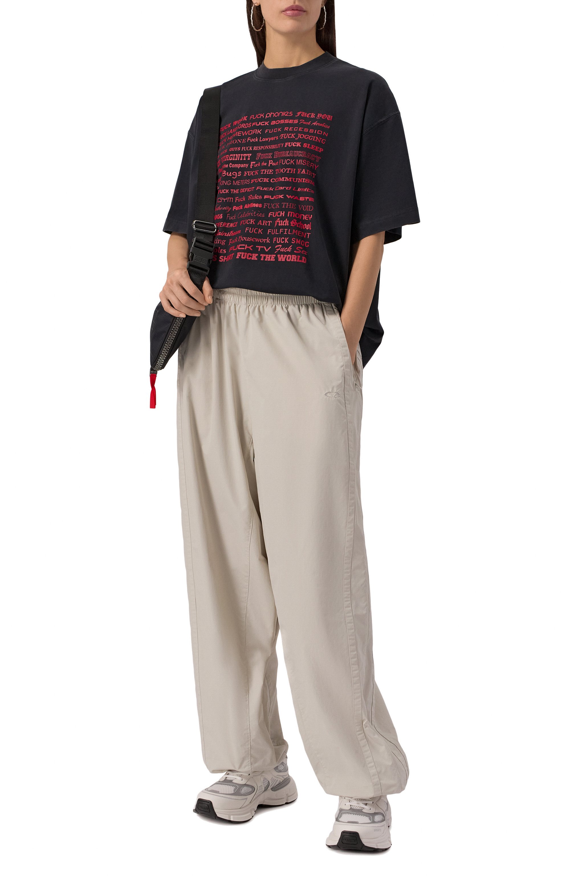 Хлопковая футболка VETEMENTS, арт. UH76TR660B/1000 LIGHT JERSEY, фото 5