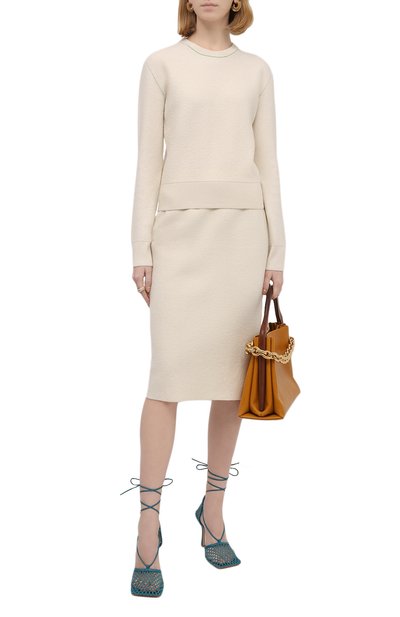 Шерстяной свитер BOTTEGA VENETA белого цвета по цене 99300 руб., арт. 664712/V0ZR0, фото 2 Шерстяной свитер BOTTEGA VENETA, арт. 664712/V0ZR0, фото 2