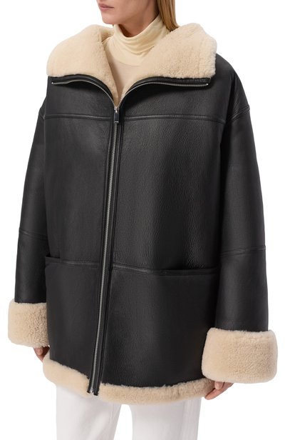 Дубленка из овчины TOTEME черного цвета по цене 299500 руб., арт. 214-122-606, фото 3 Дубленка из овчины TOTEME, арт. 214-122-606, фото 3