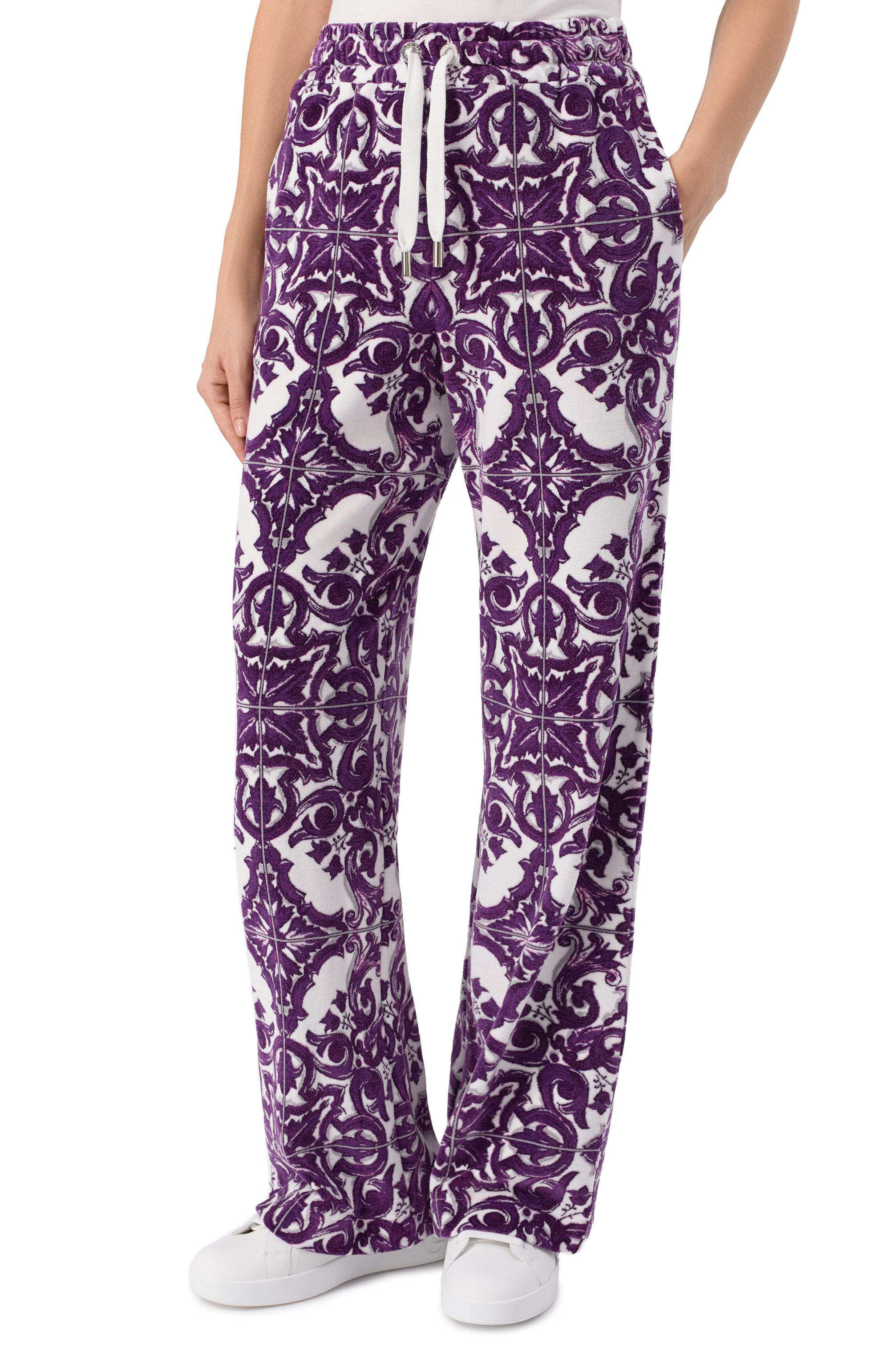 Хлопковые брюки DOLCE & GABBANA фиолетового цвета по цене 165000 руб., арт. FTCYYT/HJMP9, фото 3 Хлопковые брюки DOLCE & GABBANA, арт. FTCYYT/HJMP9, фото 3