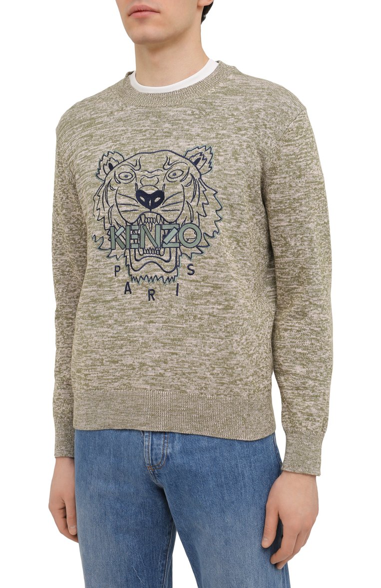 Мужской хлопковый свитер KENZO хаки цвета, арт. FC55PU6993XA | Фото 3 (Рукава: Длинные; Длина (для топов): Стандартные; Материал внешний: Хлопок; Мужское Кросс-КТ: Свитер-одежда; Принт: С принтом; Стили: Кэжуэл; Нос: Не проставлено)