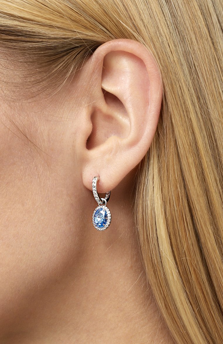 Женские серьги constella SWAROVSKI синего цвета, арт. 5671817 | Фото 2 (Региональные ограничения белый список (Axapta Mercury): Не проставлено; Нос: Не проставлено; Материал: Металл, Кристаллы)