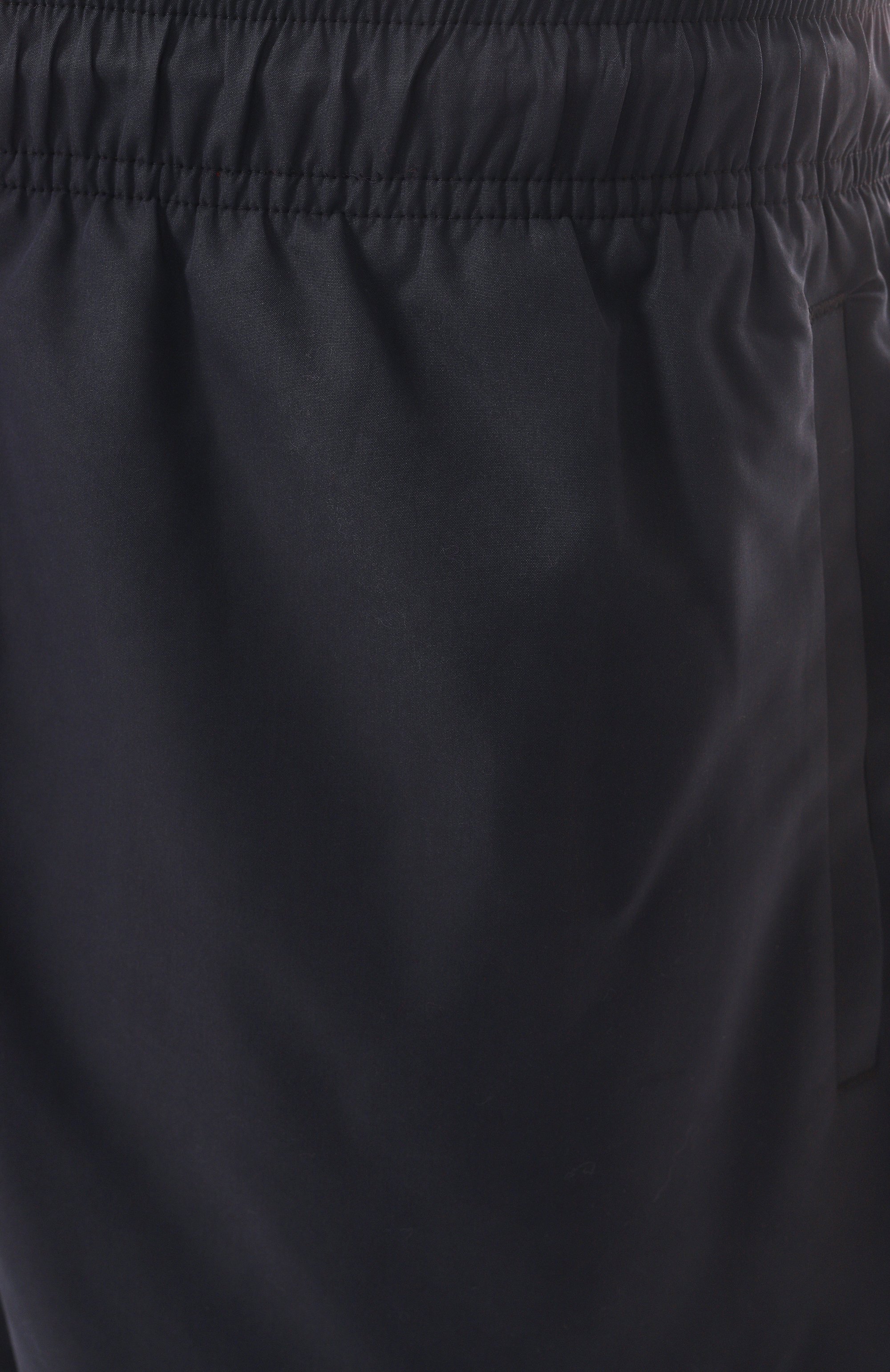 Плавки-шорты HUGO черного цвета по цене 11950 руб., арт. 50483986, фото 4 Плавки-шорты HUGO, арт. 50483986, фото 4