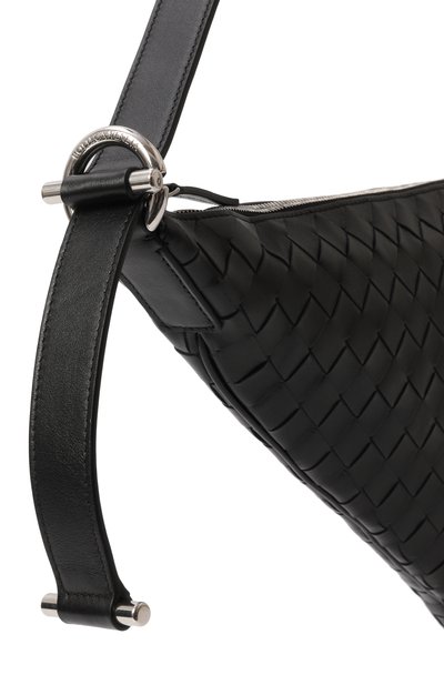 Сумка virgule BOTTEGA VENETA черного цвета по цене 385000 руб., арт. 743574/V2HL1, фото 3 Сумка virgule BOTTEGA VENETA, арт. 743574/V2HL1, фото 3