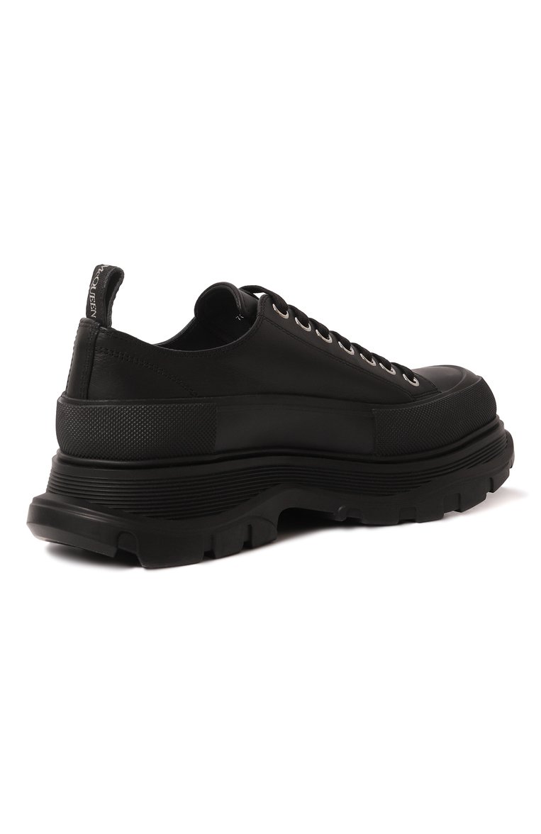 Мужские кожаные ботинки tread slick ALEXANDER MCQUEEN черного цвета, арт. 705662/WHZ621081 | Фото 5 (Материал внутренний: Натуральная кожа; Подошва: Массивная; Мужское Кросс-КТ: Ботинки-обувь; Материал утеплителя: Без утеплителя; Нос: Не проставлено; Материал внешний: Натуральная кожа)