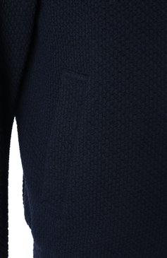 Мужской бомбер EMPORIO ARMANI темно-синего цвета, арт. EM000185/TE13908 | Фото 6 (Рукава: Длинные; Материал сплава: Проставлено; Драгоценные камни: Проставлено; Материал подклада: Синтетический материал; Длина (верхняя одежда): Короткие; Кросс-КТ: бомбер, Легкие; Принт: Без принта; Мужское Кросс-КТ: шерсть и кашемир; Стили: Кэжуэл)