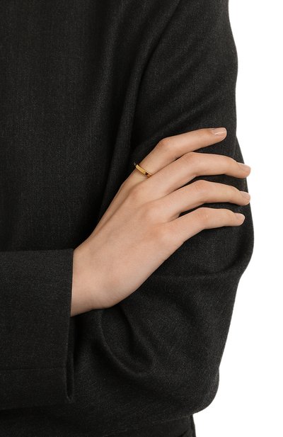 Кольцо MM6 золотого цвета по цене 19150 руб., арт. SM6UQ0037 SV0187, фото 2 Кольцо MM6, арт. SM6UQ0037 SV0187, фото 2