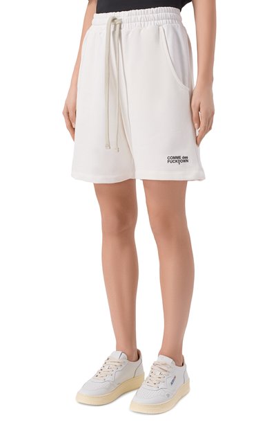 Хлопковые шорты COMME DES FUCKDOWN белого цвета по цене 9910 руб., арт. CFABW01556, фото 3 Хлопковые шорты COMME DES FUCKDOWN, арт. CFABW01556, фото 3