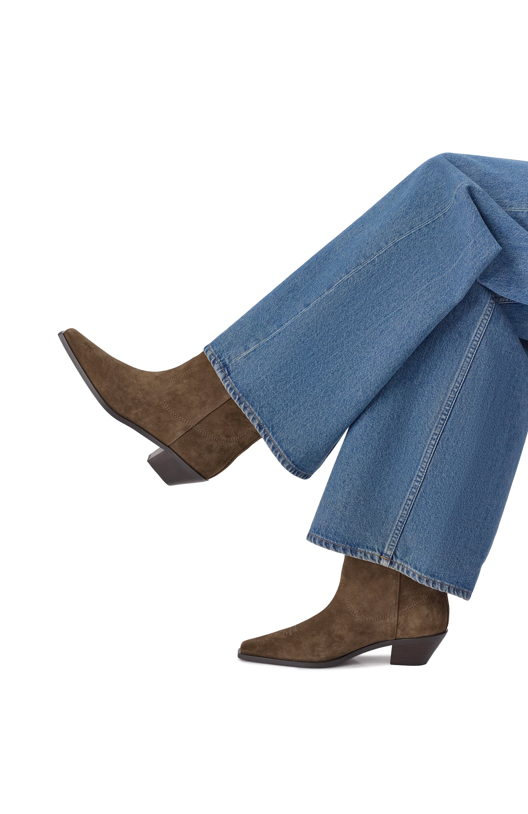 Замшевые казаки 12 STOREEZ коричневого цвета по цене 29000 руб., арт. 128487, фото 2 Замшевые казаки 12 STOREEZ, арт. 128487, фото 2