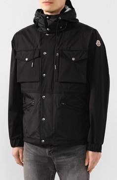 Мужская куртка sienne MONCLER черного цвета, арт. F1-091-1B717-00-539HW | Фото 3 (Материал подклада: Синтетический материал; Материал внешний: Синтетический материал; Мужское Кросс-КТ: Верхняя одежда; Длина (верхняя одежда): Короткие; Рукава: Длинные; Кросс-КТ: Ветровка, Куртка, Легкие; Драгоценные камни: Проставлено; Материал сплава: Проставлено; Стили: Кэжуэл)