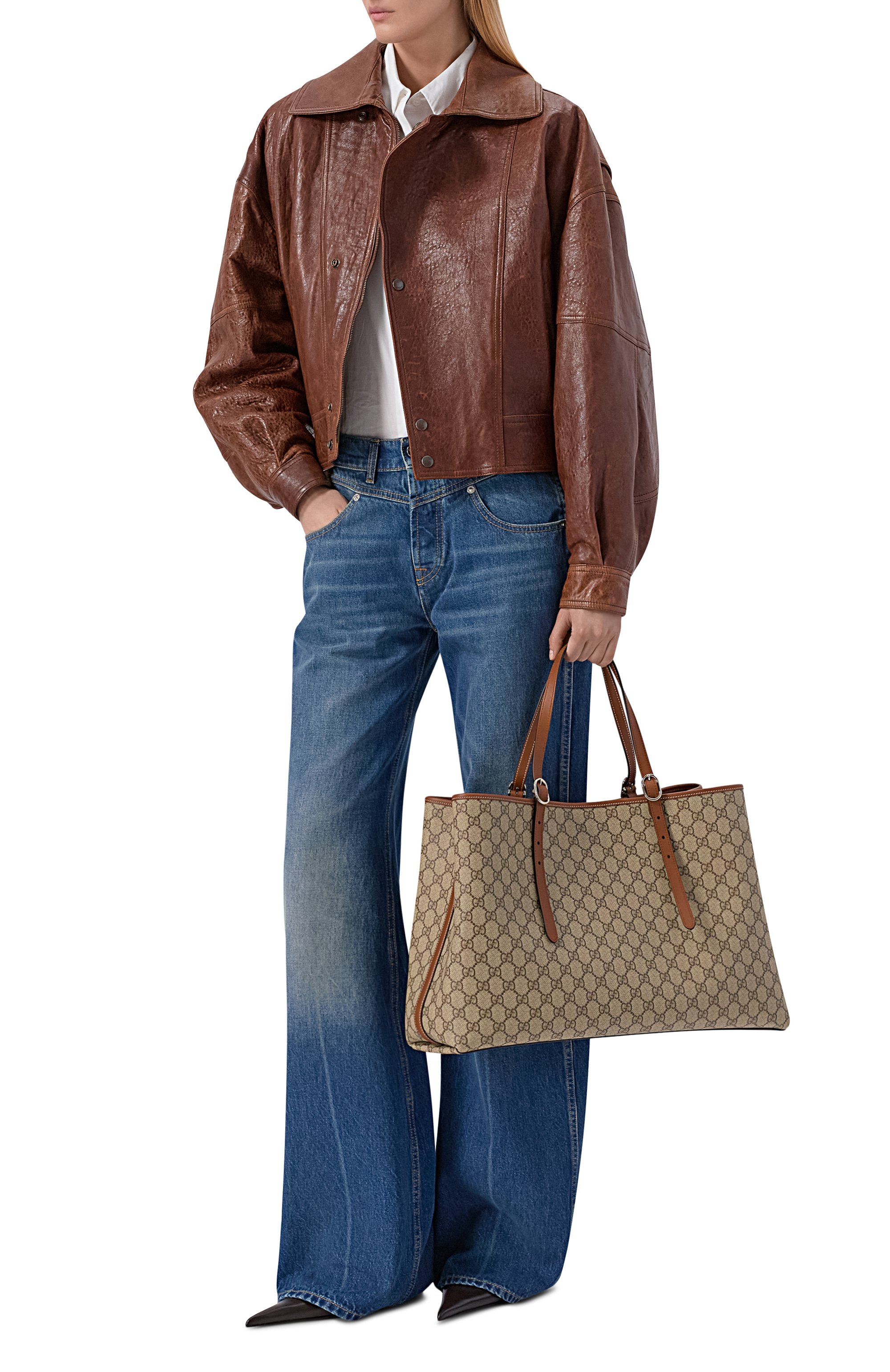 Сумка-тоут gg emblem maxi GUCCI бежевого цвета по цене 377500 руб., арт. 815212/FAD6L, фото 3 Сумка-тоут gg emblem maxi GUCCI, арт. 815212/FAD6L, фото 3
