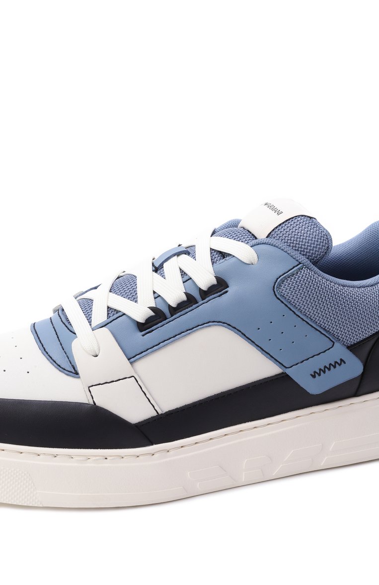 Мужские кожаные кеды EMPORIO ARMANI голубого цвета, арт. X4X688/XR333 | Фото 7 (Подошва: Массивная; Материал внешний: Натуральная кожа; Материал внутренний: Текстиль; Кросс-КТ: Низкие; Материал утеплителя: Без утеплителя; Стили: Классический)