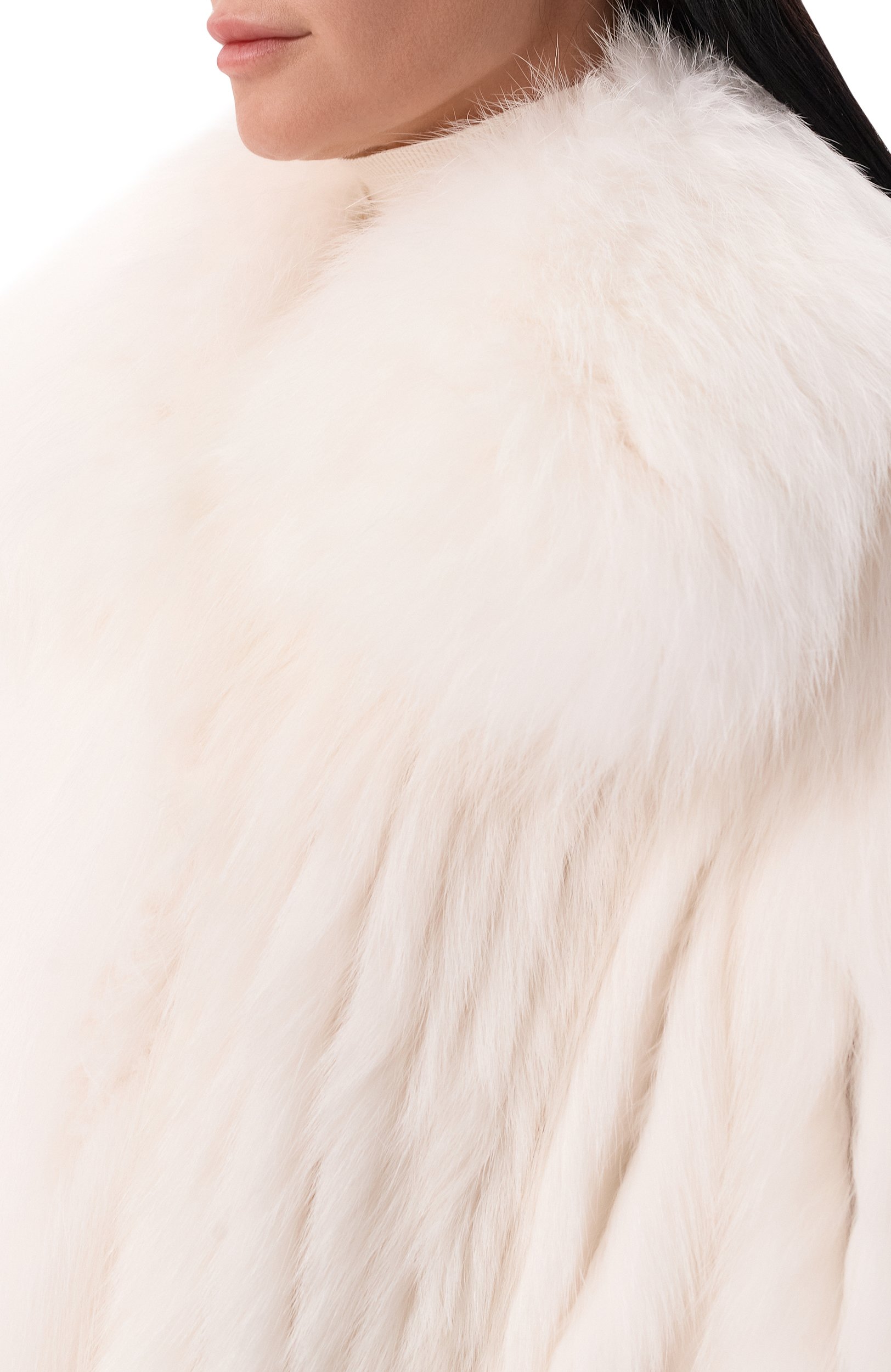 Шуба из арктической лисы MVST белого цвета по цене 1570000 руб., арт. M001E/ARCTIC FOX WILD, фото 5 Шуба из арктической лисы MVST, арт. M001E/ARCTIC FOX WILD, фото 5