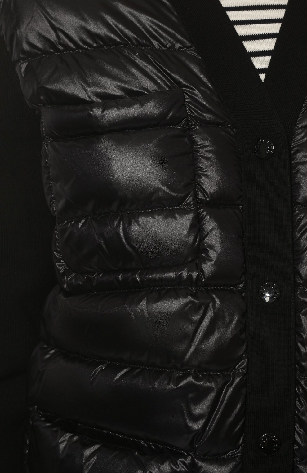 Пуховый кардиган MONCLER черного цвета по цене 94850 руб., арт. H1-093-9B000-08-M1367, фото 5 Пуховый кардиган MONCLER, арт. H1-093-9B000-08-M1367, фото 5