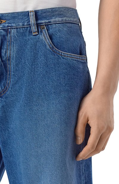 Джинсовые шорты DOLCE & GABBANA синего цвета по цене 98950 руб., арт. GWNXAZ/G80W2, фото 5 Джинсовые шорты DOLCE & GABBANA, арт. GWNXAZ/G80W2, фото 5