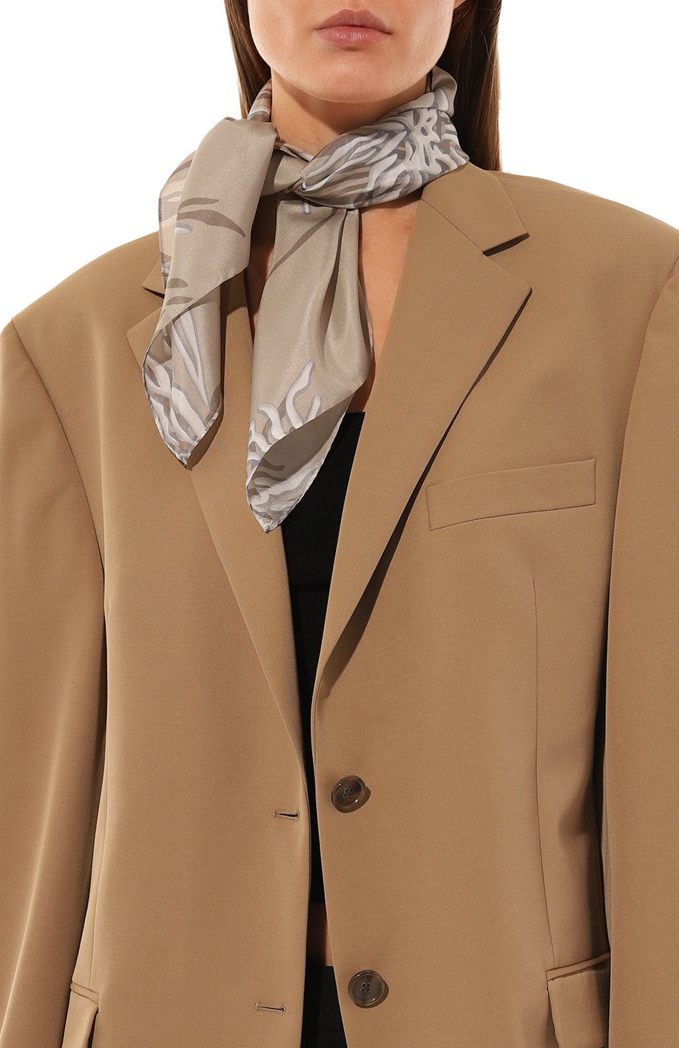 Шелковый платок BRUNELLO CUCINELLI темно-бежевого цвета по цене 45700 руб., арт. MF0U0008, фото 2 Шелковый платок BRUNELLO CUCINELLI, арт. MF0U0008, фото 2