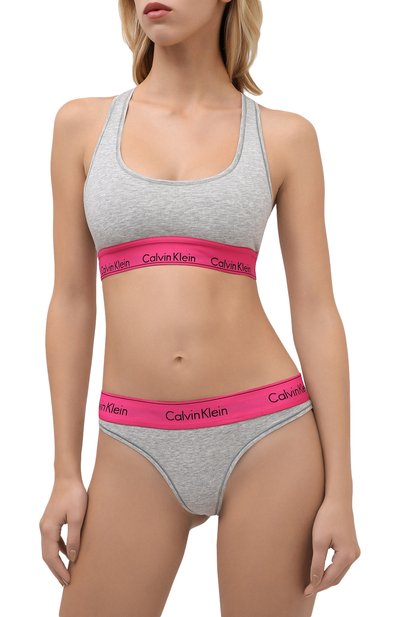 Трусы-стринги CALVIN KLEIN серого цвета по цене 2730 руб., арт. F3786E, фото 2 Трусы-стринги CALVIN KLEIN, арт. F3786E, фото 2