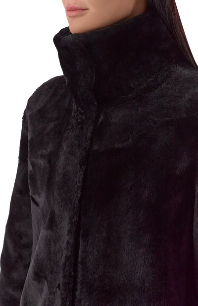 Дубленка из овчины SIMONETTA RAVIZZA черного цвета по цене 459500 руб., арт. F05C0142H21, фото 5 Дубленка из овчины SIMONETTA RAVIZZA, арт. F05C0142H21, фото 5