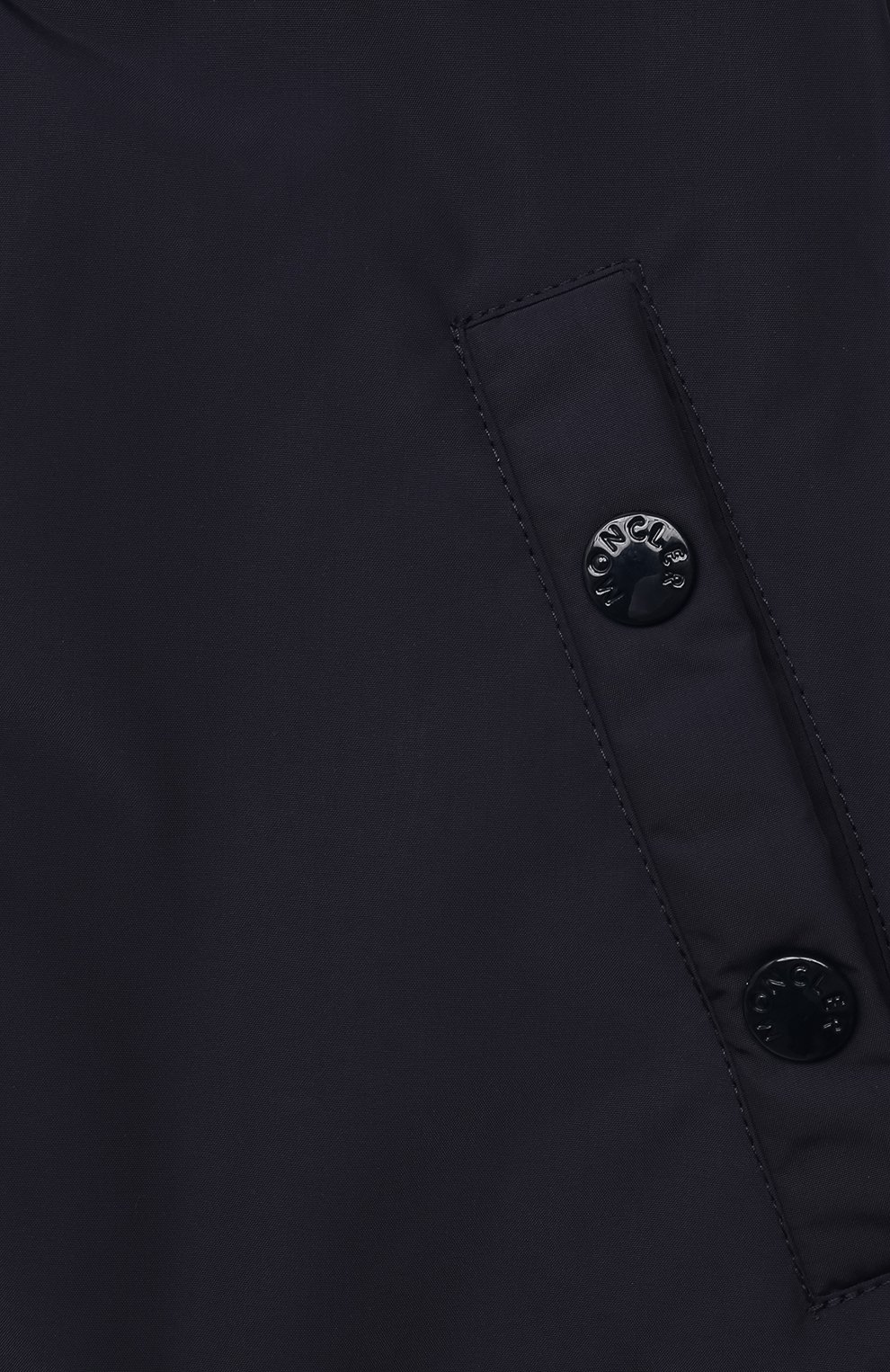 Пуховая парка yann MONCLER темно-синего цвета по цене 93400 руб., арт. G2-954-1C522-22-57244/4-6A, фото 3 Пуховая парка yann MONCLER, арт. G2-954-1C522-22-57244/4-6A, фото 3