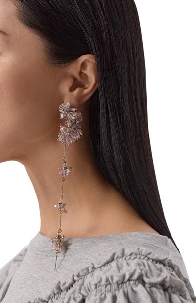 Серьги DRIES VAN NOTEN светло-розового цвета по цене 35150 руб., арт. 242-018228-052, фото 2 Серьги DRIES VAN NOTEN, арт. 242-018228-052, фото 2