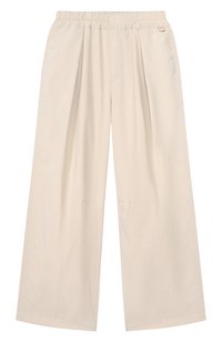 Светло-бежевый