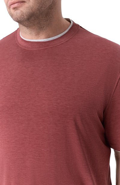 Футболка из шелка и хлопка BRUNELLO CUCINELLI бордового цвета по цене 88800 руб., арт. MR8337427W, фото 5 Футболка из шелка и хлопка BRUNELLO CUCINELLI, арт. MR8337427W, фото 5