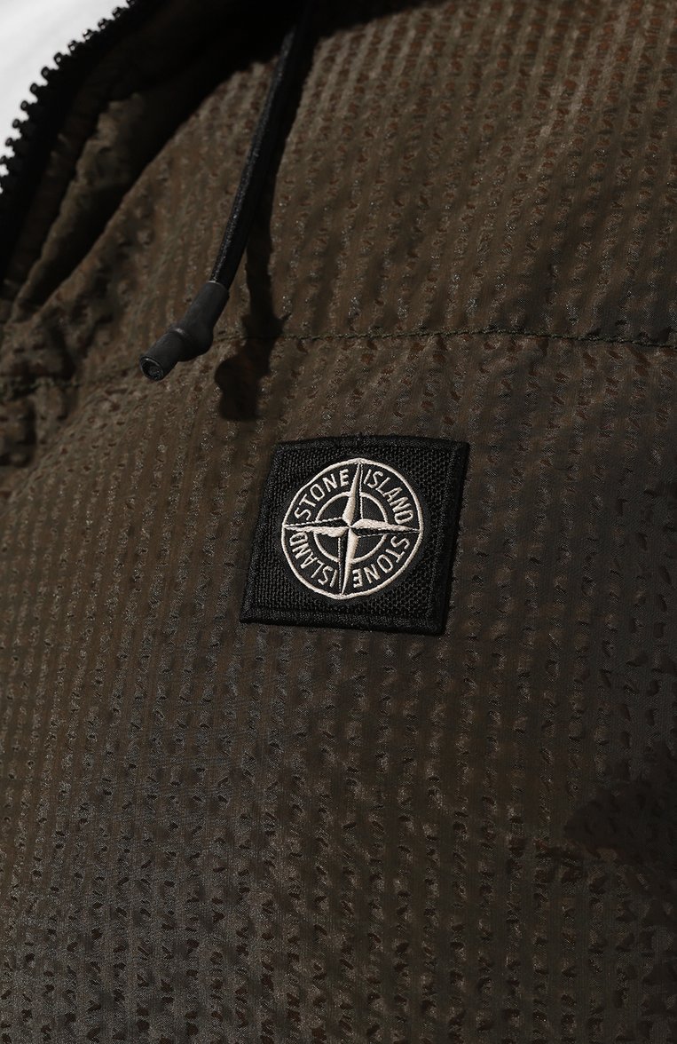 Мужской пуховый бомбер STONE ISLAND темно-зеленого цвета, арт. 731542634 | Фото 5 (Материал внешний: Синтетический материал; Длина (верхняя одежда): Короткие; Рукава: Длинные; Материал утеплителя: Пух и перо; Материал подклада: Синтетический материал; Мужское Кросс-КТ: пуховик-короткий; Принт: Без принта; Кросс-КТ: бомбер, Утепленные; Стили: Милитари; Автоматизация ТО: Проставлено; Детали: Декор; Автоматизация состава: Проставлено)