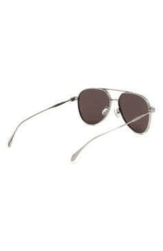 Женские солнцезащитные очки ALEXANDER MCQUEEN черного цвета, арт. AM0373S 001 | Фото 5 (Нос: Не проставлено; Региональные ограничения белый список (Axapta Mercury): Не проставлено; Материал: Металл; Тип очков: С/з; Очки форма: Авиаторы; Оптика Гендер: оптика-унисекс)