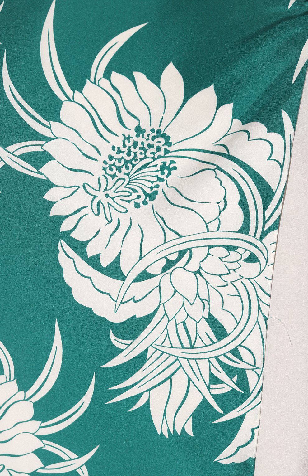 Шелковая юбка PRADA зеленого цвета по цене 145000 руб., арт. P109MG-1ZNS-F0363-212, фото 5 Шелковая юбка PRADA, арт. P109MG-1ZNS-F0363-212, фото 5