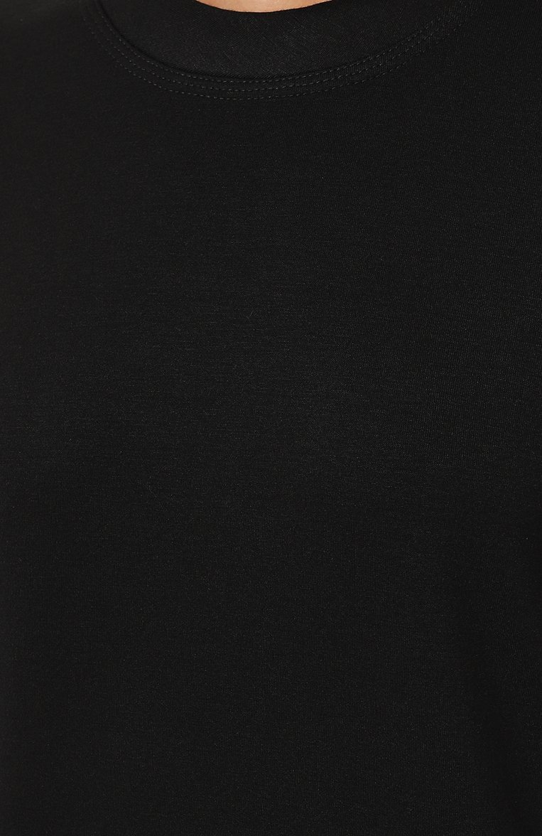 Женская футболка из вискозы KITON черного цвета, арт. D53450S06299 | Фото 5 (Длина (для топов): Стандартные; Рукава: Короткие; Материал внешний: Вискоза; Стили: Кэжуэл; Принт: Без принта)