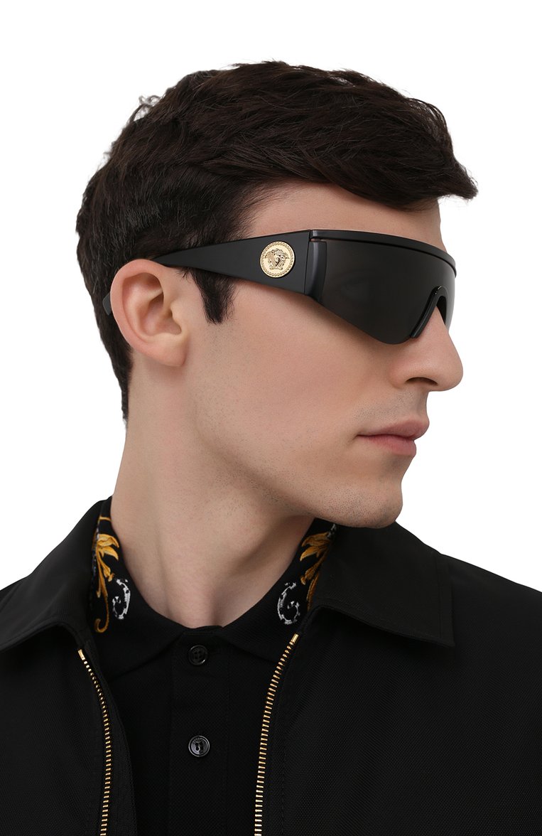 Женские солнцезащитные очки VERSACE черного цвета, арт. 2197-126187 | Фото 3 (Тип очков: С/з; Региональные ограничения белый список (Axapta Mercury): RU, Не проставлено; Кросс-КТ: С/з-унисекс; Нос: Не проставлено; Материал: Пластик; Оптика Гендер: оптика-унисекс; Очки форма: Маска)