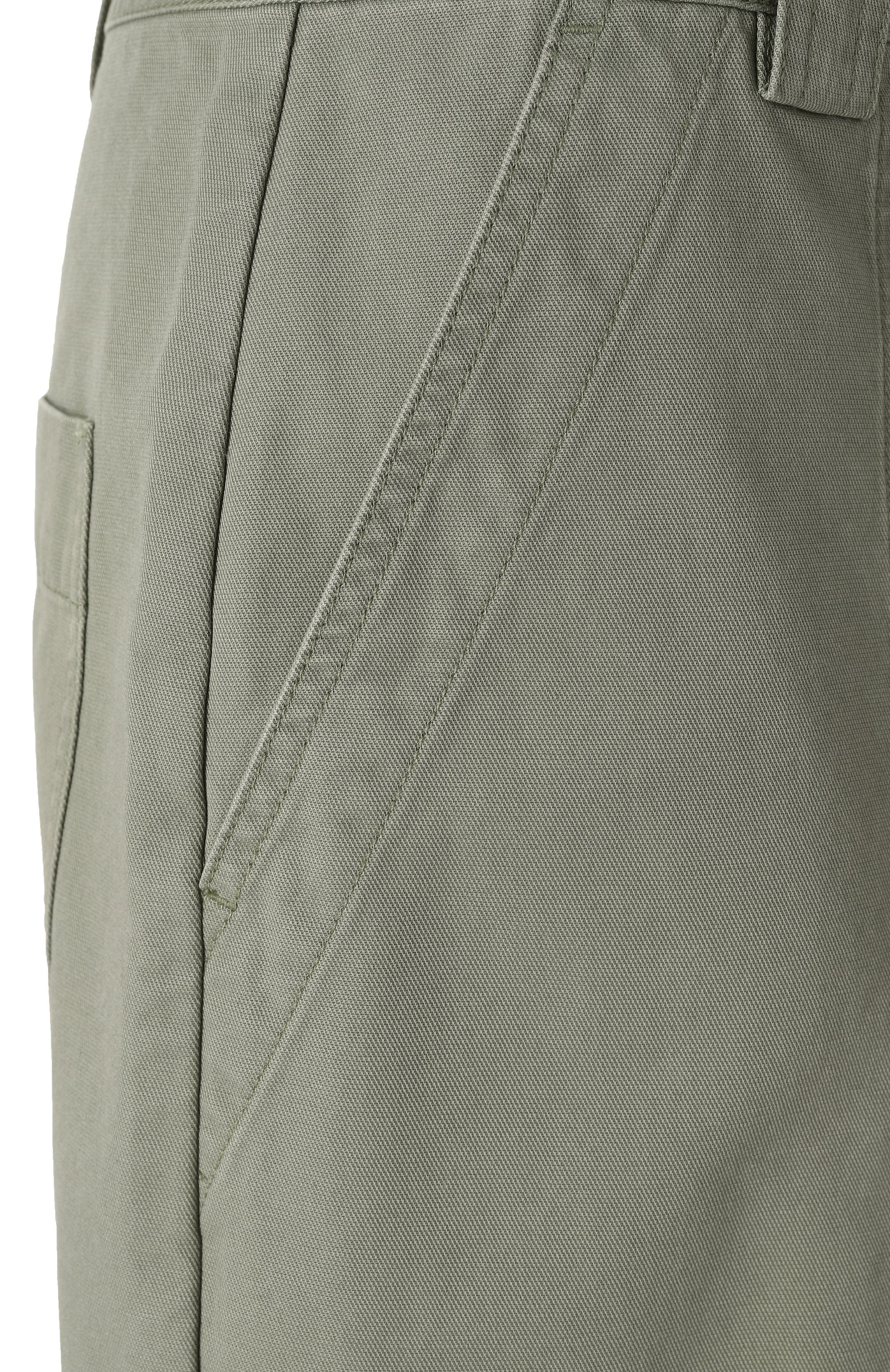 Хлопковые брюки CLOSED хаки цвета по цене 37800 руб., арт. C22734-61H-20, фото 6 Хлопковые брюки CLOSED, арт. C22734-61H-20, фото 6