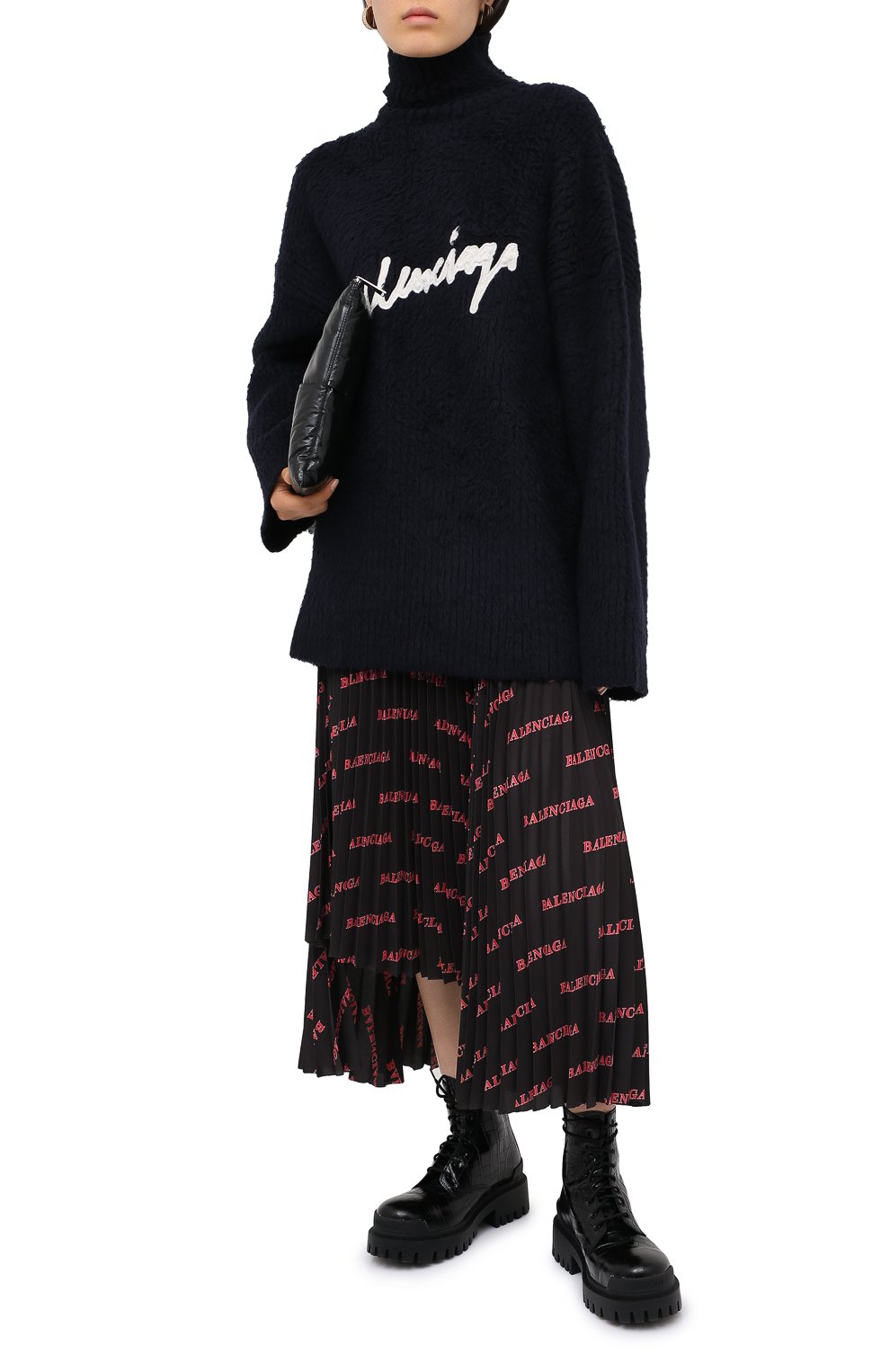 Хлопковый свитер BALENCIAGA темно-синего цвета по цене 139500 руб., арт. 628649/T3182, фото 2 Хлопковый свитер BALENCIAGA, арт. 628649/T3182, фото 2