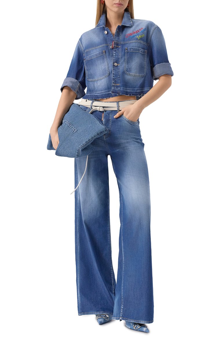 Женская джинсовая куртка DSQUARED2 синего цвета, арт. S73AM0359/S30341 | Фото 2 (Длина (верхняя одежда): Короткие; Материал внешний: Хлопок, Деним; Рукава: Длинные; Кросс-КТ: Деним, Куртка, Легкие; Стили: Кэжуэл; Автоматизация ТО: Проставлено; Автоматизация состава: Проставлено)