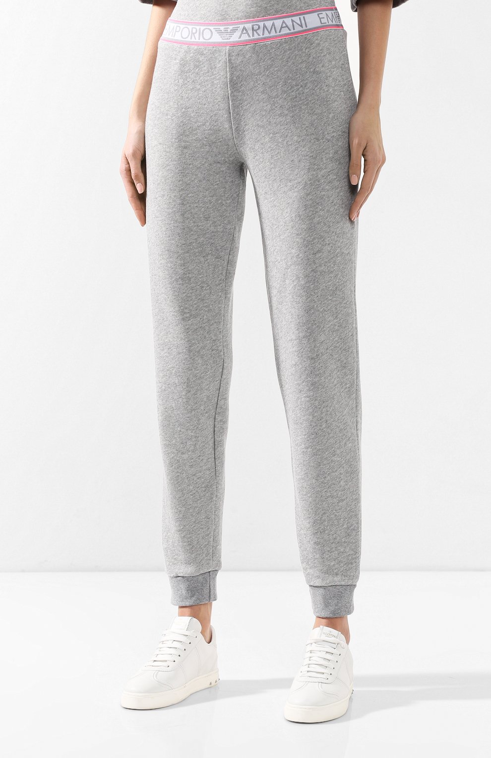 Хлопковые джоггеры EMPORIO ARMANI серого цвета по цене 12400 руб., арт. 163832/9P287, фото 3 Хлопковые джоггеры EMPORIO ARMANI, арт. 163832/9P287, фото 3