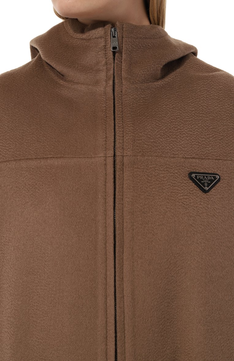 Женская кашемировая куртка PRADA бежевого цвета, арт. P679L-1XON-F0040-212 | Фото 5 (Материал внешний: Кашемир, Шерсть; Рукава: Длинные; Длина (верхняя одежда): Короткие; Кросс-КТ: Куртка, Легкие; Стили: Кэжуэл)